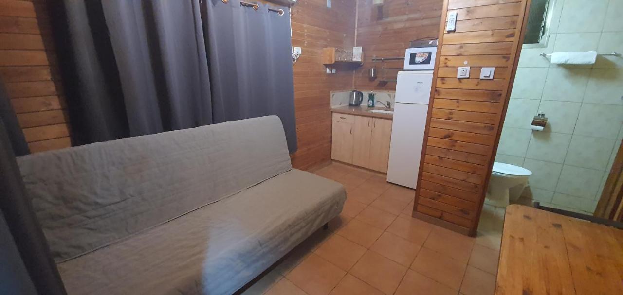 Kinneret Love Sounds Migdal Exteriör bild